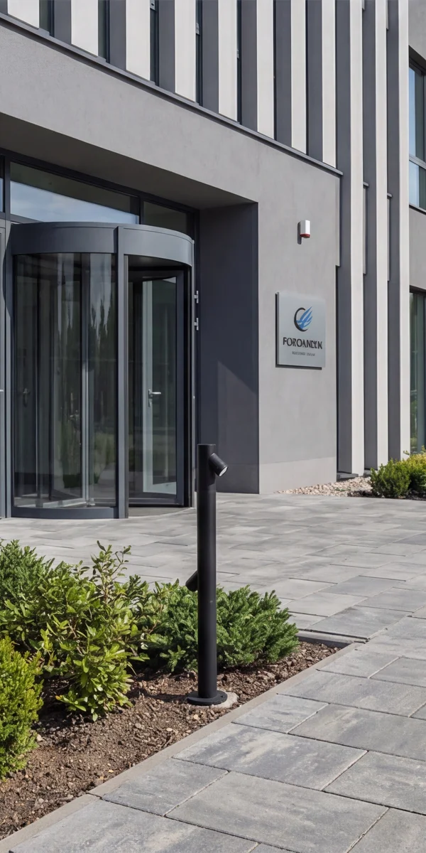 Result_193655_split_4_20260306_110230_857 outdoor bollard garden light